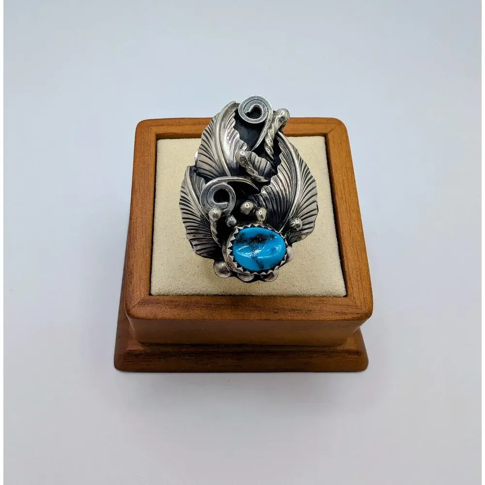 VTG NA Navajo C. Yazzie Turquoise and Sterling Silver Statement Leaf Ring sz 8